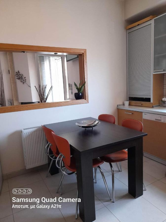 Museum Apartment Волос Екстериор снимка
