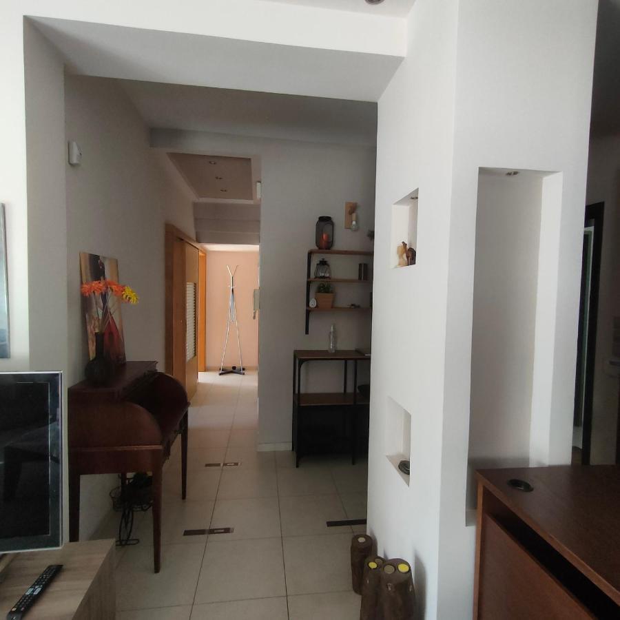 Museum Apartment Волос Екстериор снимка